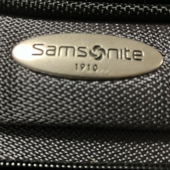 Gray and Black Laptop Bag with Adjustable Strap and Multiple Compartments - Picture 6 of 7